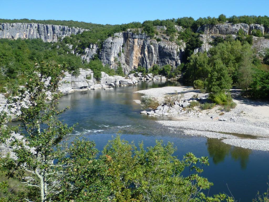 Camping Le Coin Charmant Chauzon Exterior photo